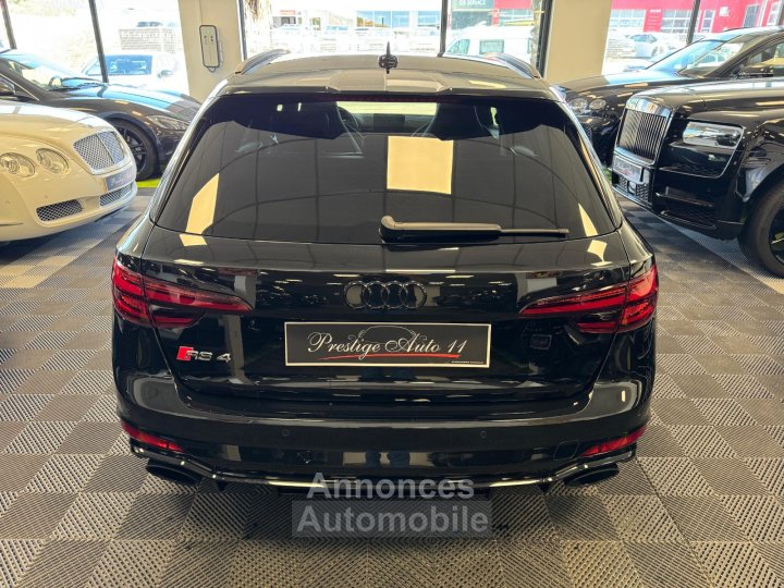 Audi RS4 29 TFSI 450 CV Quattro LOA 699,96 Euros / Mois - 13