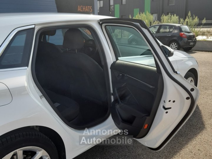 Audi A3 Sportback 40 TFSIe 204 S tronic 6 Design 1ER MAIN - 12