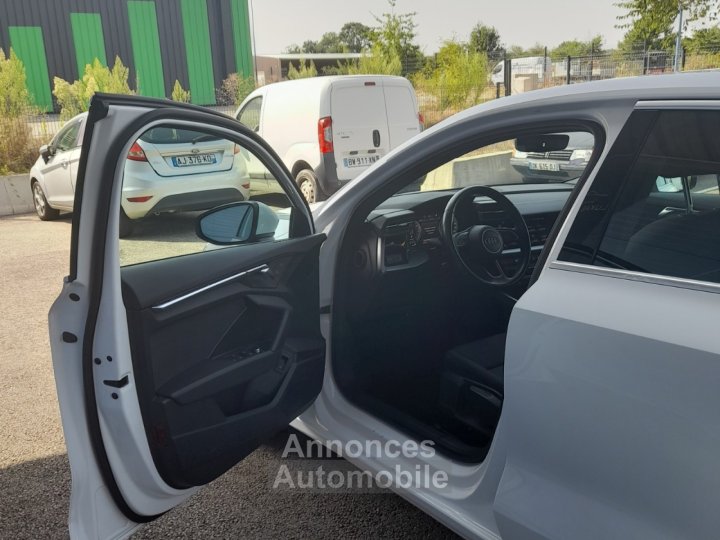 Audi A3 Sportback 40 TFSIe 204 S tronic 6 Design 1ER MAIN - 16