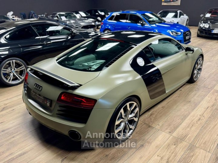 Audi R8 Coupé (2) 42 V8 FSI 430 S tronic 7 - 10