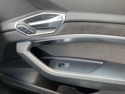 Audi e-tron Sportback e-Quattro Sport - 503 SPORTBACK \'\'S\'\' extended - 17