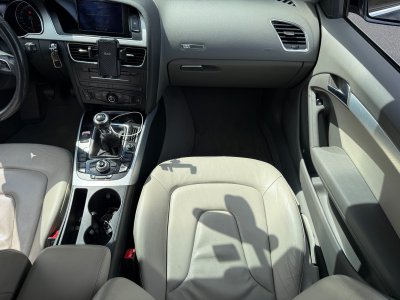 Audi A5 20 TFSI 211 Ambiente   - 16