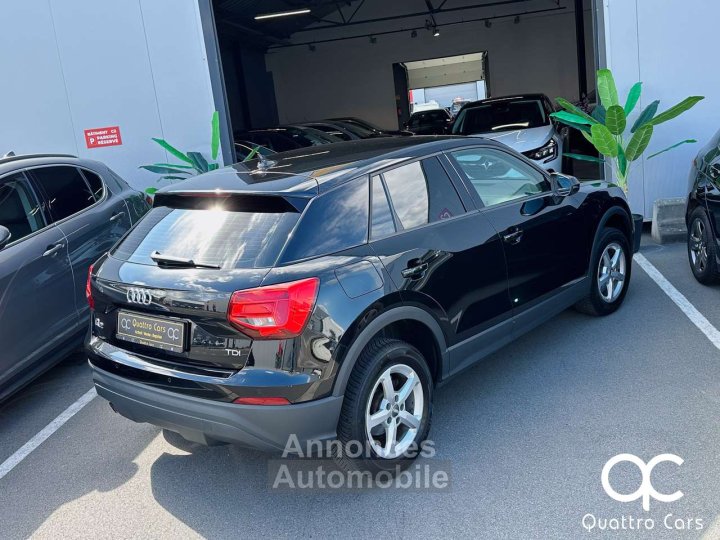 Audi Q2 16 TDi Boite auto Cuir Gps Très propre - 5