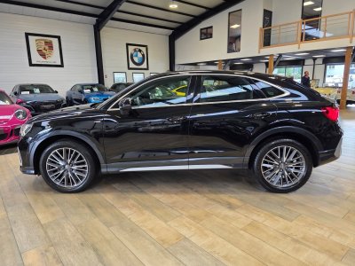 Audi Q3 SPORTBACK 35 TFSI 150 S-LINE A   - 7