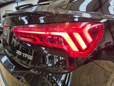 Audi Q3 SPORTBACK 35 TFSI 150 S-LINE A   - 23
