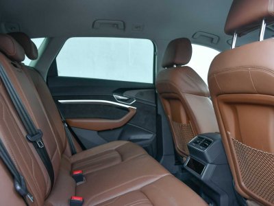 Audi e-tron 50 - LUCHTVERING - CAMERA - SPORTSEATS - LED - CC -   - 25