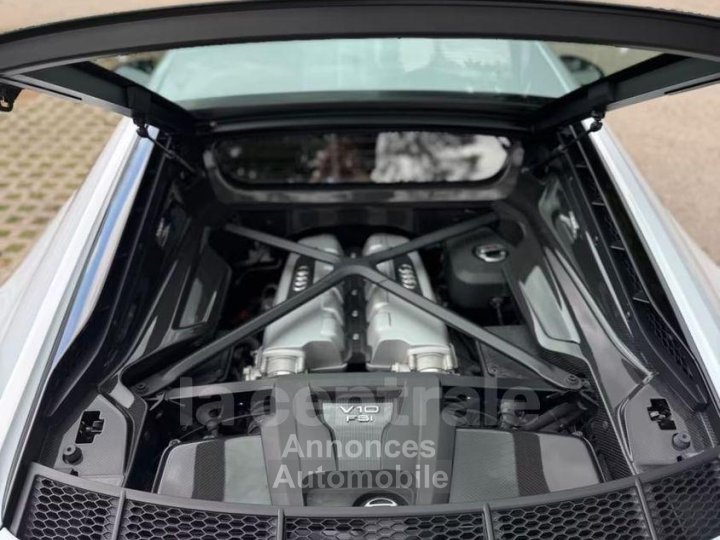 Audi R8 II - 9