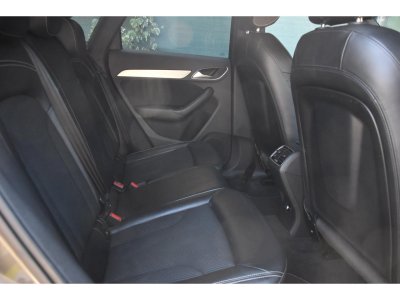 Audi Q3 Quattro 20 TDI - 150 - BV S-tronic S-Line   - 12