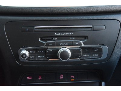 Audi Q3 Quattro 20 TDI - 150 - BV S-tronic S-Line   - 16