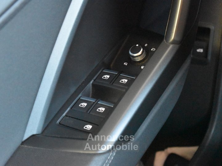 Audi Q3 Sportback 35 TDI 150 ch S tronic 7 Quattro S line - 23