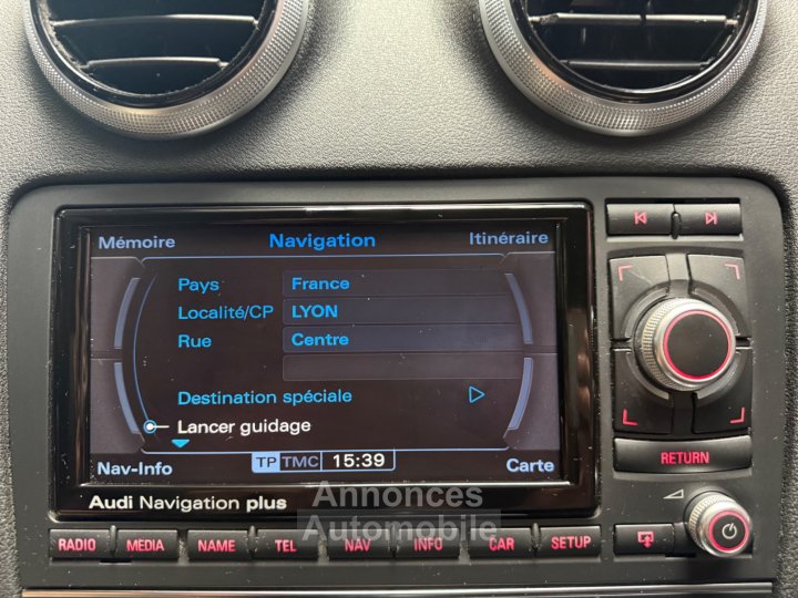 Audi A3 CABRIOLET 20 TDI 140 DPF Ambition Luxe ( DISTRIBUTION OK ) - 36