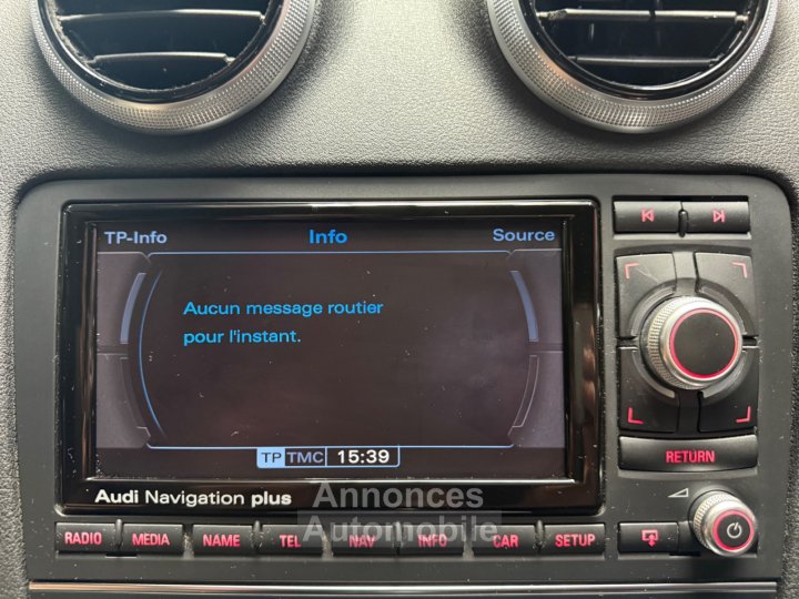 Audi A3 CABRIOLET 20 TDI 140 DPF Ambition Luxe ( DISTRIBUTION OK ) - 37