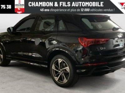 Audi Q3 35 TDI 150 CH S tronic 7 S line   - 3
