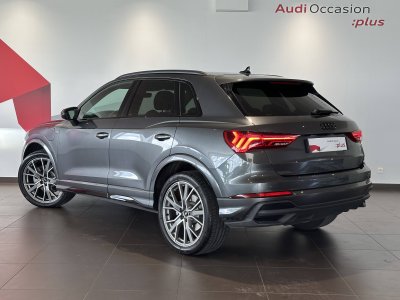 Audi Q3 45 TFSIe 245 ch S tronic 6 S line   - 4