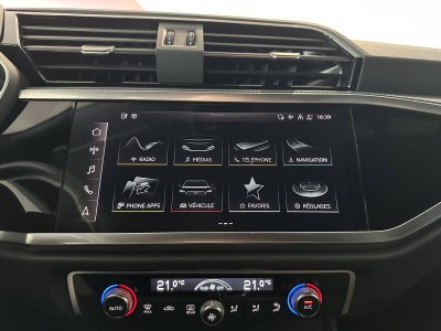 Audi Q3 45 TFSIe 245 ch S tronic 6 S line   - 22