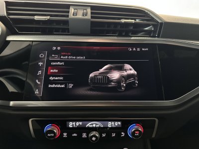 Audi Q3 45 TFSIe 245 ch S tronic 6 S line   - 29