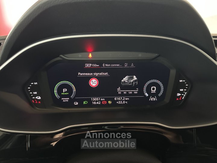 Audi Q3 45 TFSIe 245 ch S tronic 6 S line - 37