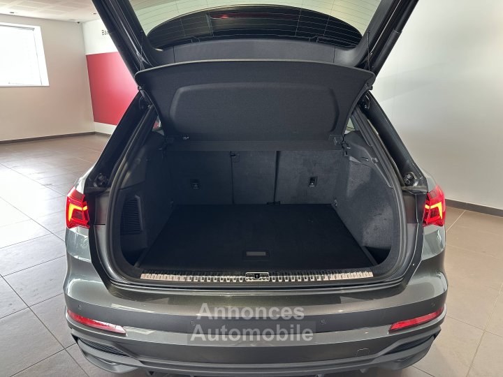 Audi Q3 45 TFSIe 245 ch S tronic 6 S line - 39