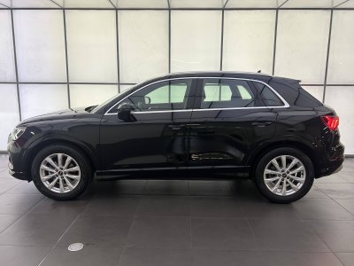 Audi Q3 35 TFSI 150 ch S tronic 7 Design Luxe   - 3