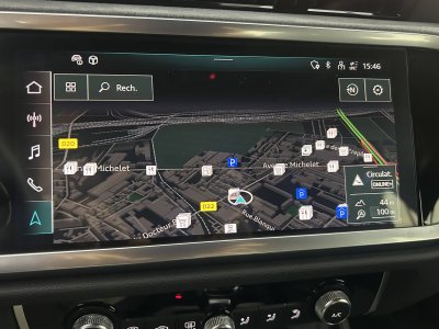 Audi Q3 35 TFSI 150 ch S tronic 7 Design Luxe   - 34