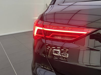 Audi Q3 35 TFSI 150 ch S tronic 7 Design Luxe   - 38