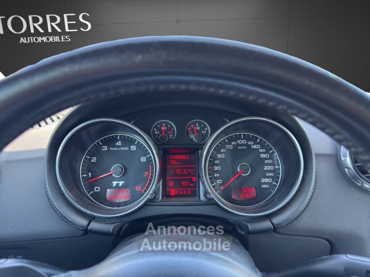 Audi TT 32 QUATTRO S TRONIC - 11