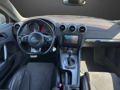 Audi TT 32 QUATTRO S TRONIC   - 12