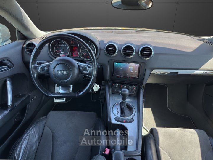 Audi TT 32 QUATTRO S TRONIC - 12