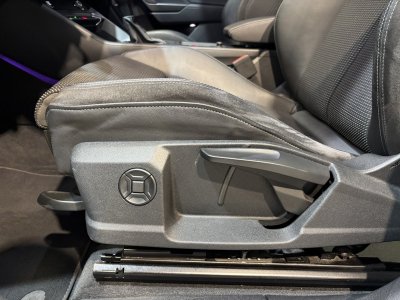Audi Q3 45 TFSI E 245 S TRONIC S LINE   - 23