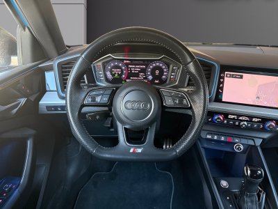 Audi A1 Sportback 40 TFSI 200CH S line si&egrave;ges chauffants jantes blanches Garantie 12 mois   - 13