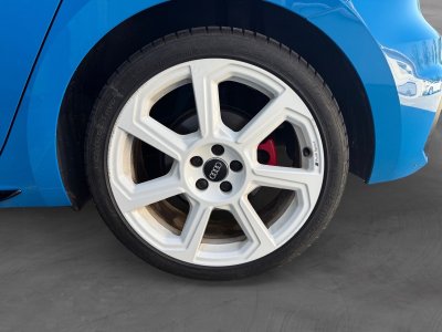 Audi A1 Sportback 40 TFSI 200CH S line si&egrave;ges chauffants jantes blanches Garantie 12 mois   - 19