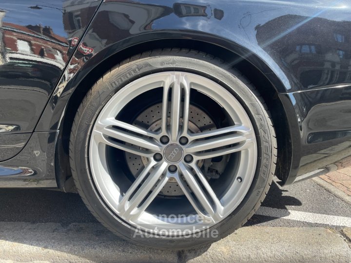 Audi RS6 50 V10 TFSI 580 QUATTRO Tiptronic A / TOIT OUVRANT / SIEGES CHAUFFANTS ELECTRIQUE A MEMOIRE - 10