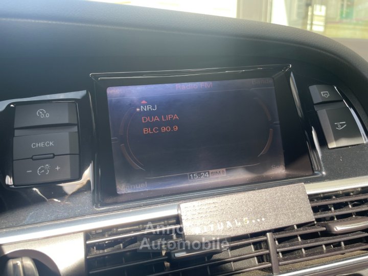 Audi RS6 50 V10 TFSI 580 QUATTRO Tiptronic A / TOIT OUVRANT / SIEGES CHAUFFANTS ELECTRIQUE A MEMOIRE - 31