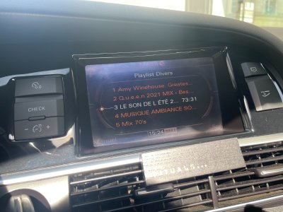 Audi RS6 50 V10 TFSI 580 QUATTRO Tiptronic A / TOIT OUVRANT / SIEGES CHAUFFANTS ELECTRIQUE A MEMOIRE - 32