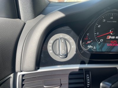 Audi RS6 50 V10 TFSI 580 QUATTRO Tiptronic A / TOIT OUVRANT / SIEGES CHAUFFANTS ELECTRIQUE A MEMOIRE - 38