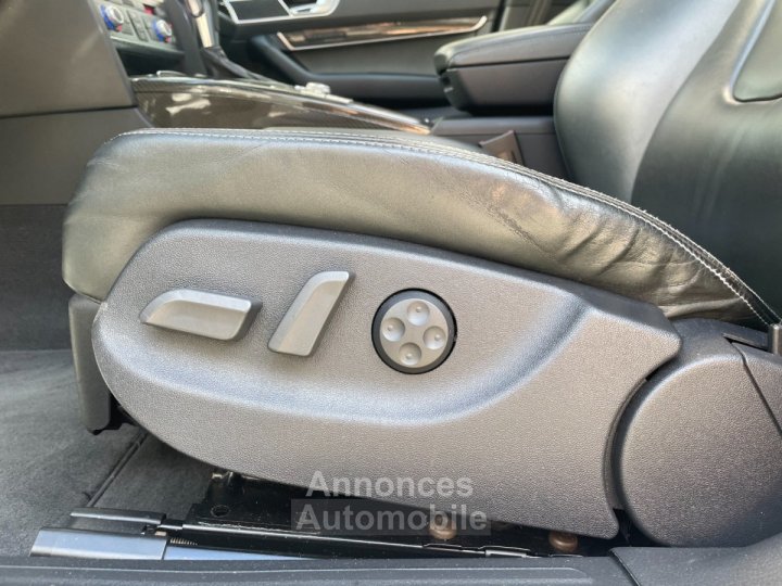 Audi RS6 50 V10 TFSI 580 QUATTRO Tiptronic A / TOIT OUVRANT / SIEGES CHAUFFANTS ELECTRIQUE A MEMOIRE - 44