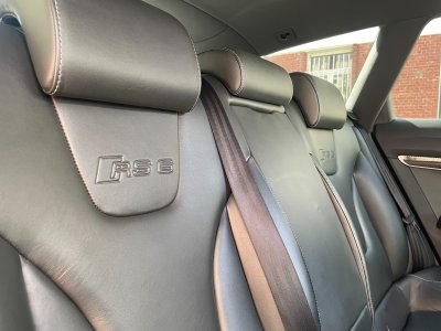 Audi RS6 50 V10 TFSI 580 QUATTRO Tiptronic A / TOIT OUVRANT / SIEGES CHAUFFANTS ELECTRIQUE A MEMOIRE - 49