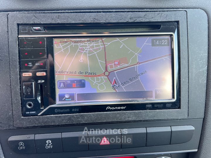 Audi A3 Sportback 1,6 TDI 105 CH CUIR - 9