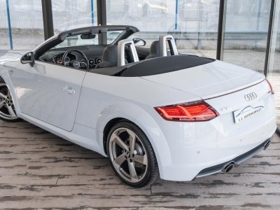 Audi TT Roadster Quattro 20 TFSI 230 S-tronic S-Line - 10