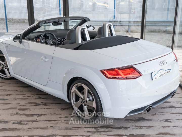 Audi TT Roadster Quattro 20 TFSI 230 S-tronic S-Line - 10