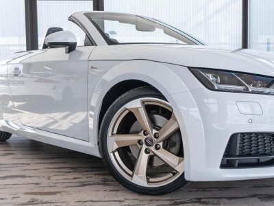 Audi TT Roadster Quattro 20 TFSI 230 S-tronic S-Line - 11