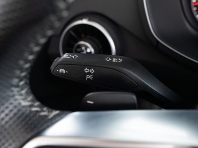 Audi TT Roadster Quattro 20 TFSI 230 S-tronic S-Line - 23