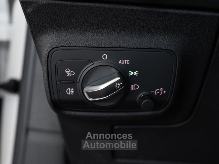 Audi TT Roadster Quattro 20 TFSI 230 S-tronic S-Line - 29