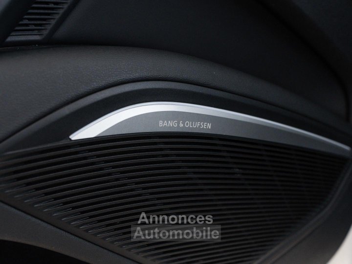 Audi TT Roadster Quattro 20 TFSI 230 S-tronic S-Line - 38