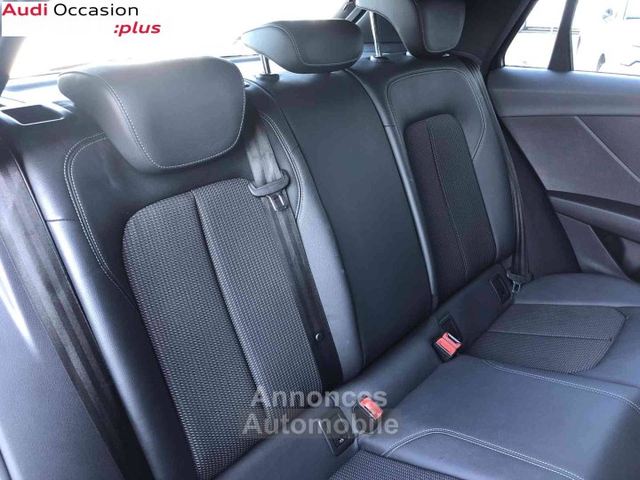 Audi Q2 35 TFSI COD 150 S tronic 7 Midnight Series - 9