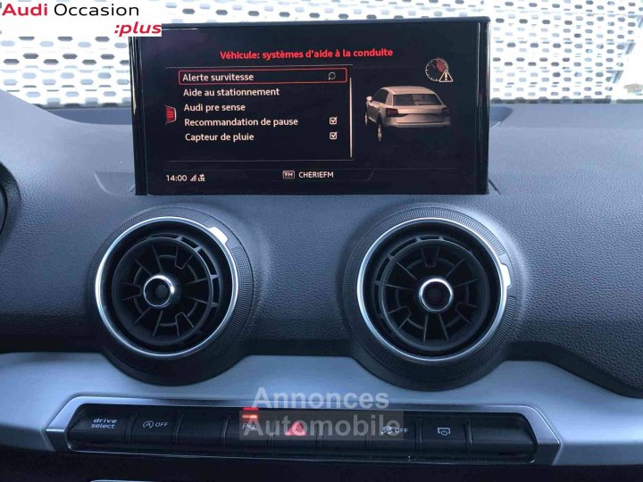 Audi Q2 35 TFSI COD 150 S tronic 7 Midnight Series - 30