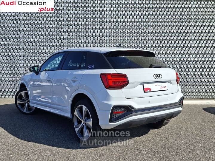 Audi Q2 35 TFSI 150 S tronic 7 Black Edition - 5