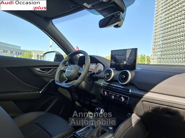 Audi Q2 35 TFSI 150 S tronic 7 Black Edition - 11