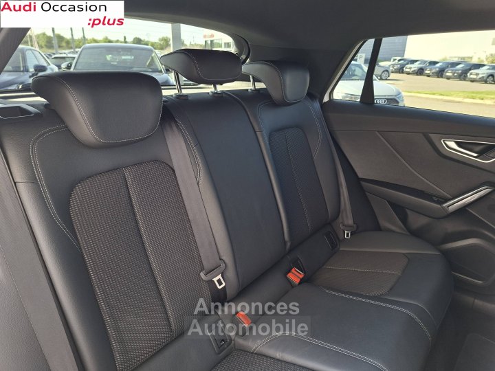 Audi Q2 35 TFSI 150 S tronic 7 Black Edition - 12