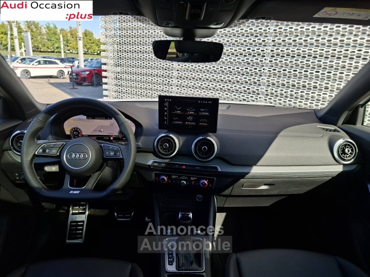 Audi Q2 35 TFSI 150 S tronic 7 Black Edition - 15